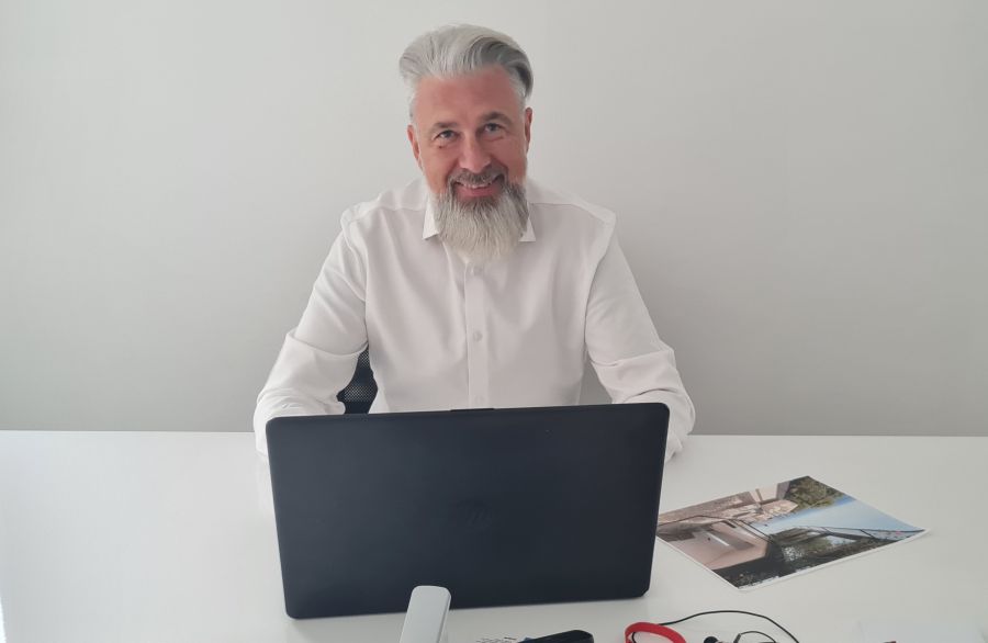 Gilles Xech Directeur Commercial French Market