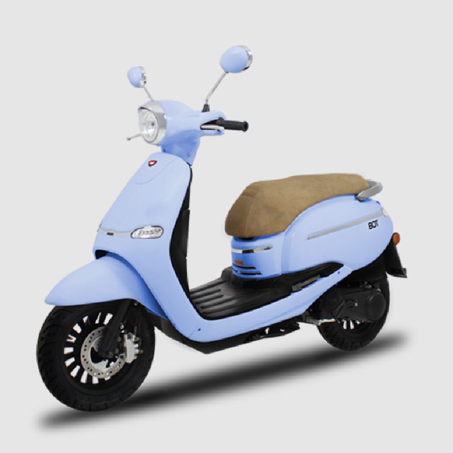 Alquiler de un Scooter Vespa 125CC