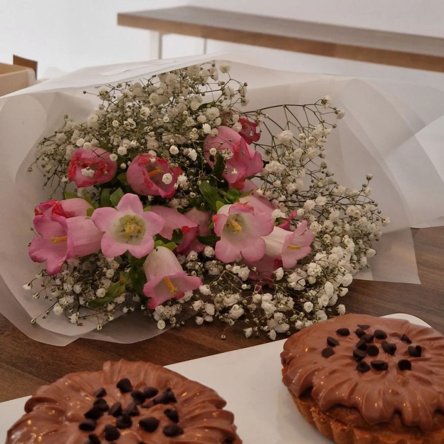 Tarteletas de ar? ndanos con crema de almendras y 